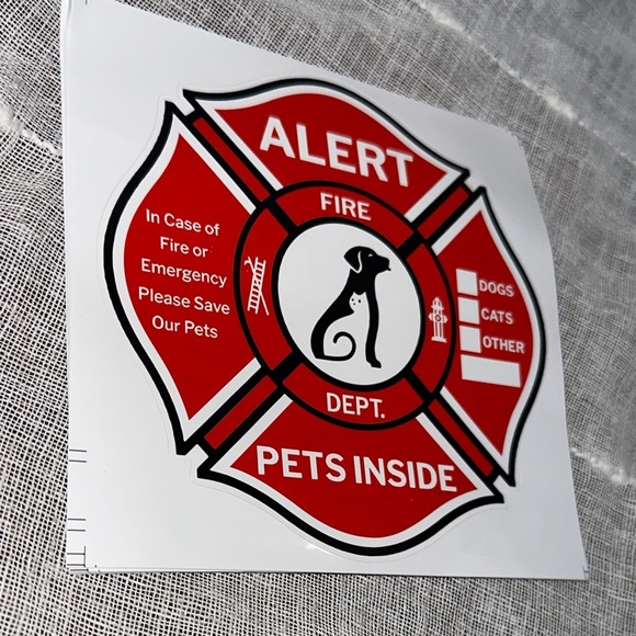 Fire Alert Pets Inside Sticker PROTECT YOUR FURRY LOVED ONES 911 Emergency NWT - Picture 3 of 6